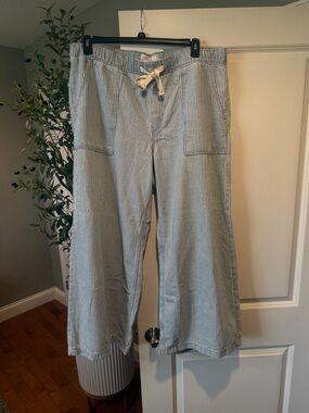 GAP Light Blue Striped Denim